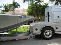 Trailer broken 017.JPG