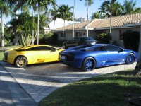 both lambos 060.jpg