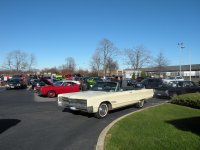 Mopars@Hooters 002.jpg