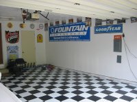 Garage 002.jpg