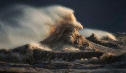 Dave_Sandford_Lake_Erie_onde_1.jpg