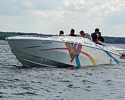 hotboat1.jpg