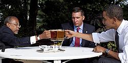 beer_summit_cheers1.jpg