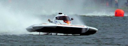 QuakeOnLake Boden 2014.jpg QuakeOnLake Boden 2014.jpg