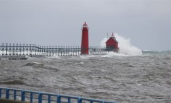 grand haven waves 11-13-15.jpg