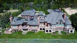 636375544054381975-Turtle-Bluff-Bloomfield-02.webp