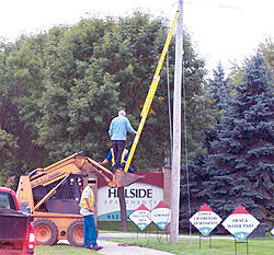 ladder bobcat.jpg