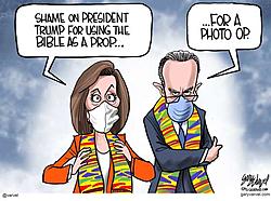 Click image for larger version. 

Name:	schumer pelosi photo op.jpg 
Views:	2 
Size:	38.4 KB 
ID:	88198