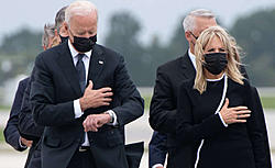 Click image for larger version. 

Name:	biden late for naptime.jpg 
Views:	0 
Size:	36.3 KB 
ID:	90303