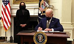 Click image for larger version. 

Name:	Biden-signs-1297846476-700x420.jpg 
Views:	2 
Size:	66.6 KB 
ID:	89185