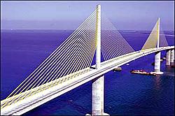 sunshine%20skyway%20bridge.jpg