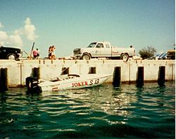 Click image for larger version. 

Name:	KeyWest 86 Joker on seawall.jpg 
Views:	22 
Size:	64.9 KB 
ID:	43650